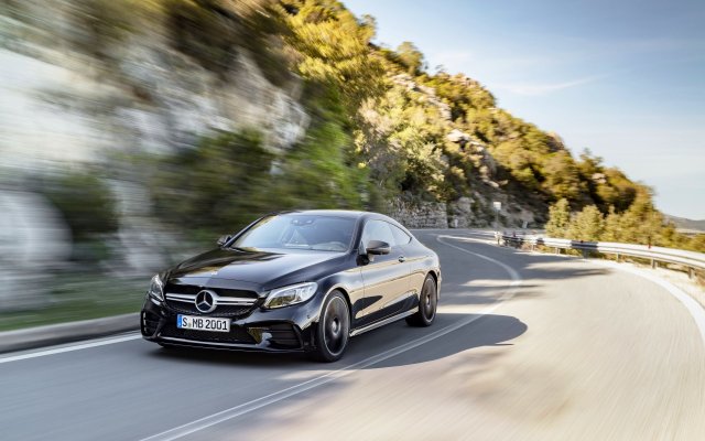 2018_amg_c-class_c43_coupe_03