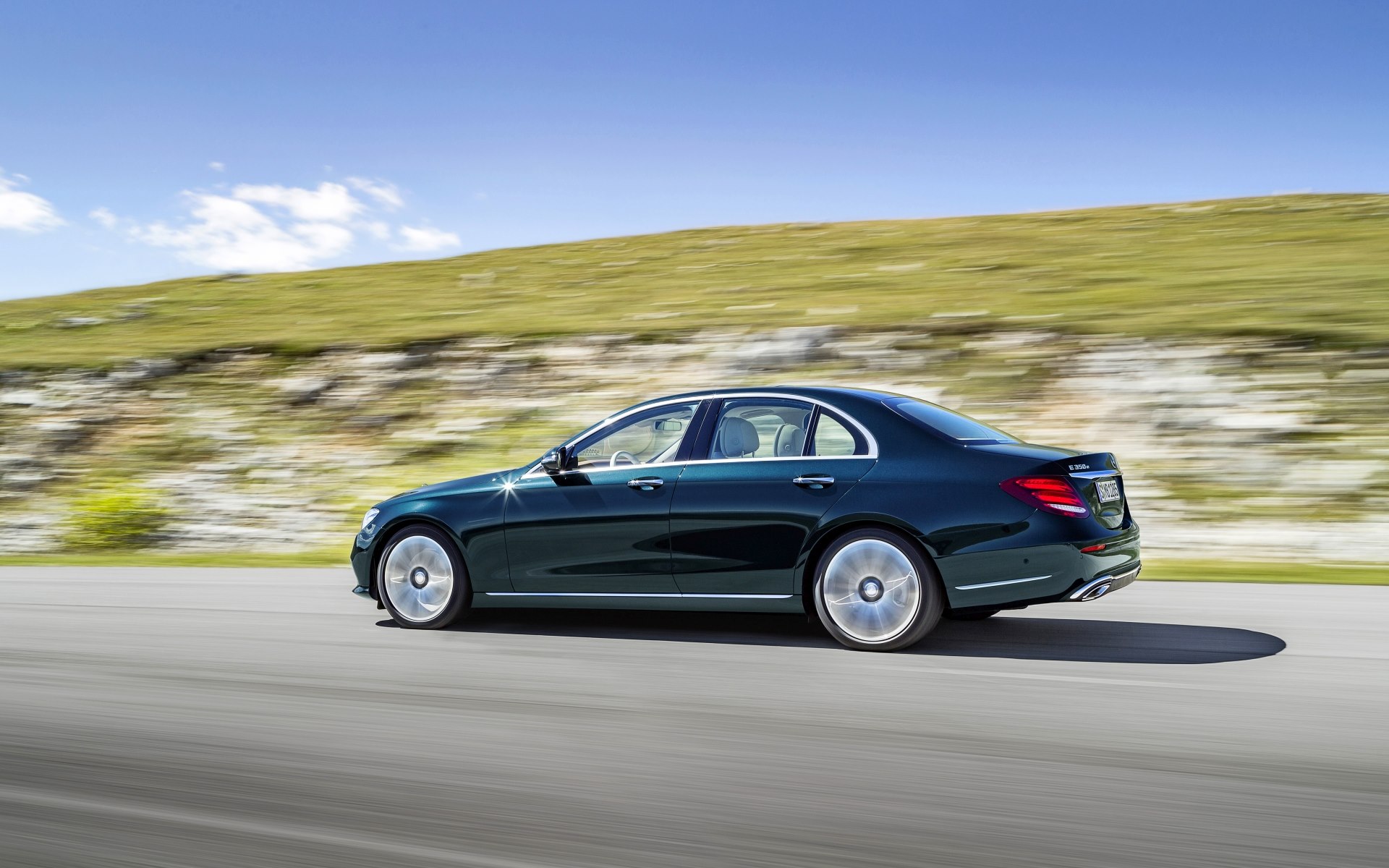 2016_e350e_w213_3