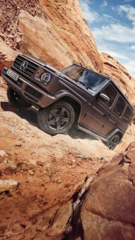 mobile_16-9_2018_g-class_1