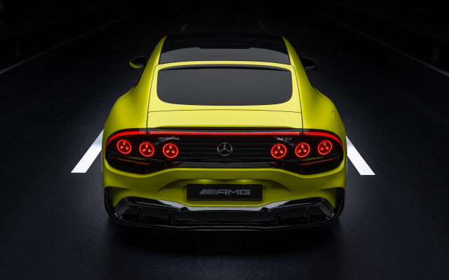 2026_amg-gt-4-door-coupe_c590_9